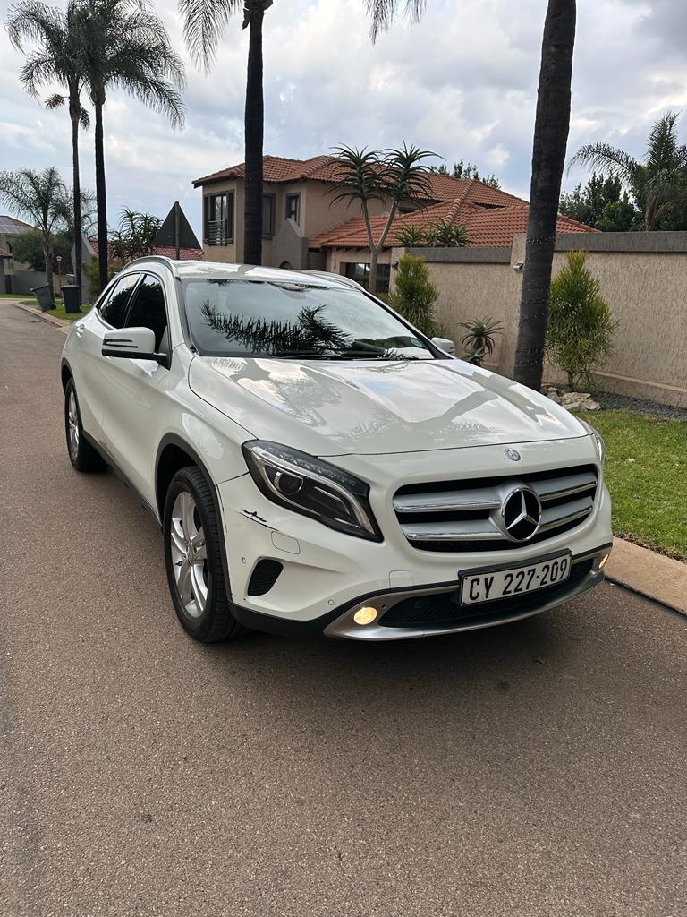 Mercedes-Benz GLA GLA200CDI Auto