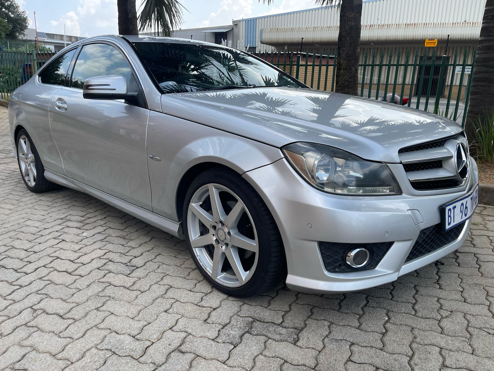 2012 Mercedes Benz C180 Coupé